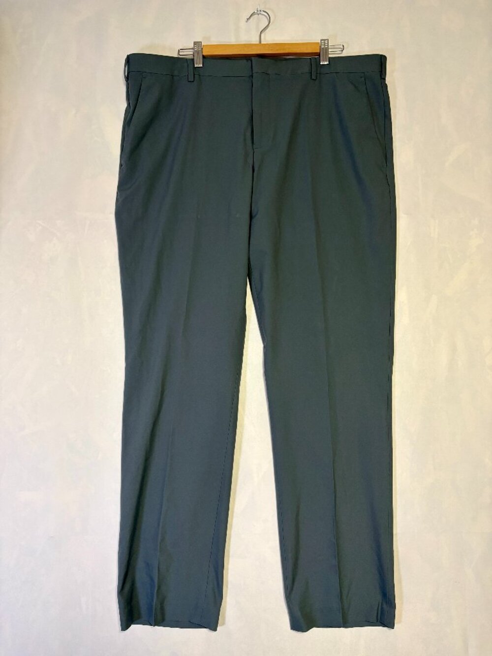 Men’s Perry Ellis Portfolio Gray Dress Pants Flat Front Trousers 40X32
